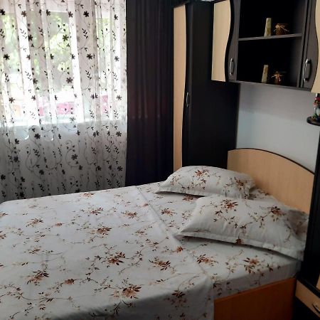 Apartmán Apartament R&A Orşova Exteriér fotografie